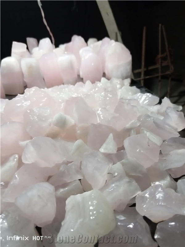 Pink Onyx Pebble Stone, Crushed Stone