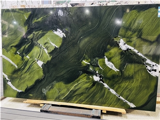 Verde Avocatus Quartzite Slabs