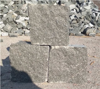 Narural Split Setts From Black Stone Gabbro Pavement Setts