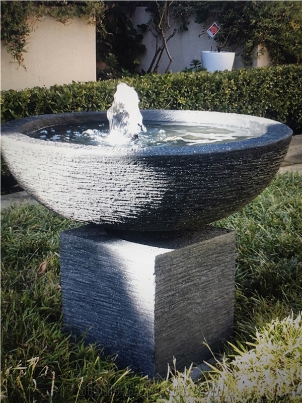 Ellipse Bubbler Water Feature