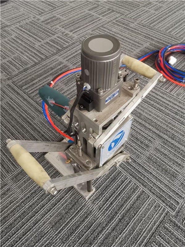 Facade Anchor Drilling For Undercut Bolt
