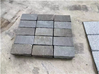Black Basalt Lava Stone Paving Stone Cube Setts