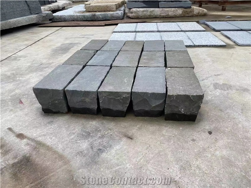 Black Basalt Lava Stone Paving Stone Cube Setts