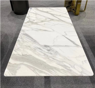 Calacatta White Marble With Metal Base Restaurant Table Tops