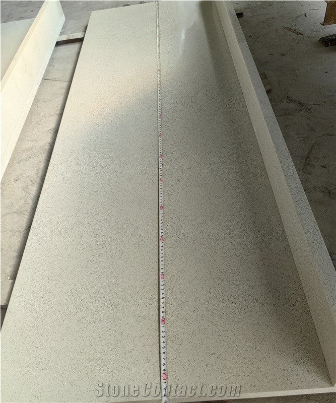 1013 Quartz Kitchen Countertop