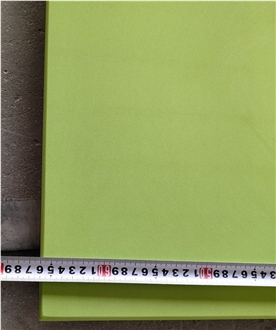 2010 Apple Green Quartz Kitchen Countertop