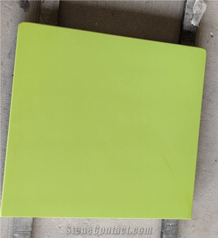 2010 Apple Green Quartz Kitchen Countertop