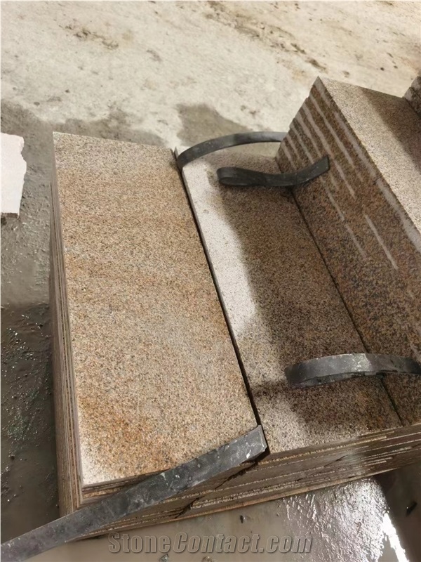 Chinese G682 Rusty Yellow Granite Tiles
