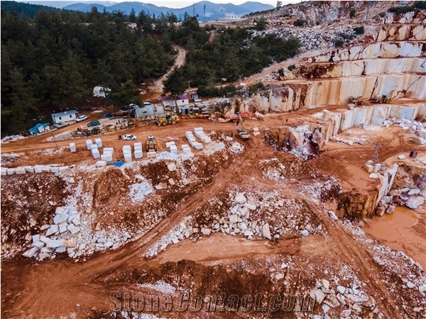 Aegean Silver Marble - Aegean Light Silver Marble Quarry