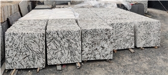 India Alaska White Granite Polished Tiles