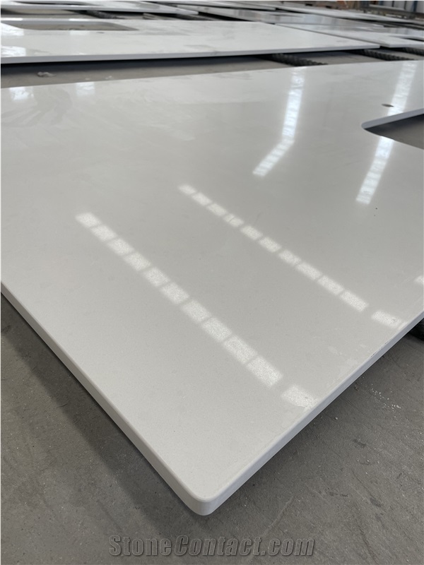 Best White Quartz Kitchen Countertop