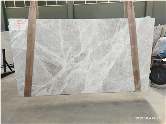Spider Beige Marble Slabs- 23155