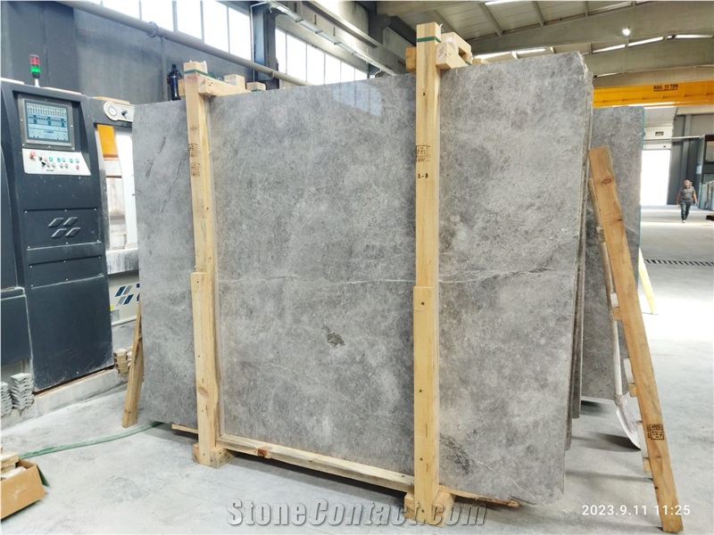 Tundra Grey 21260 Marble Slabs