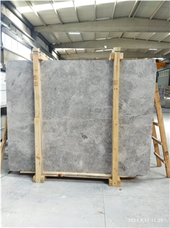 Tundra Grey 21260 Marble Slabs