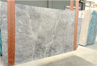 Tundra Grey 22134 Marble Slabs
