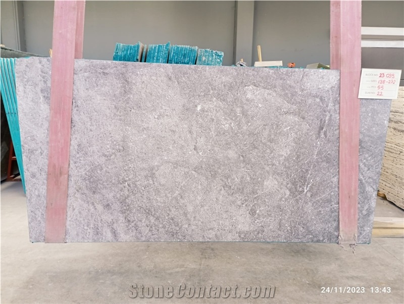 Tundra Grey - 23039 Marble Slabs