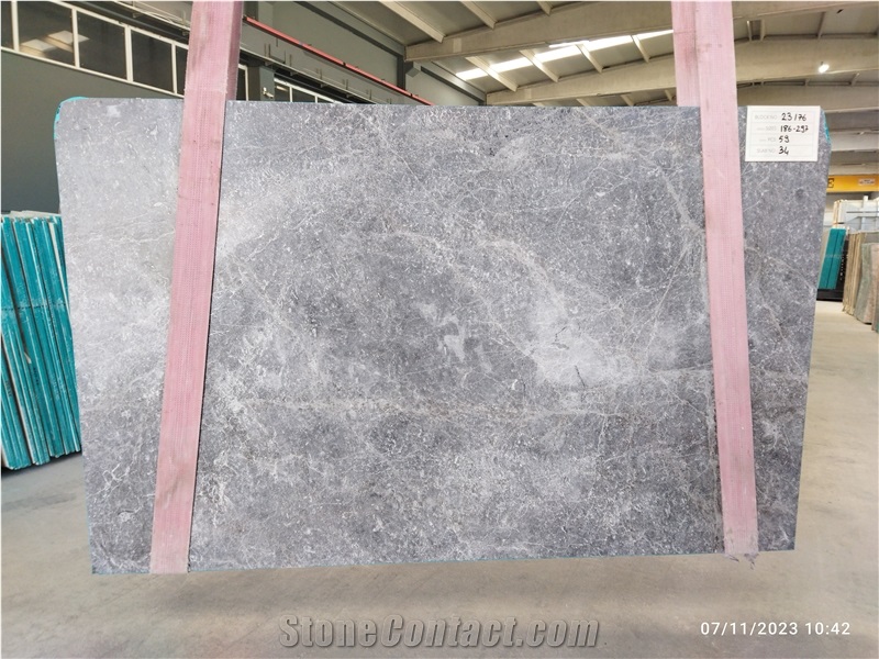 Tundra Grey - 23176 Marble Slabs
