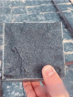 Ukrainian Basalt Black Moon Top Split Cubes