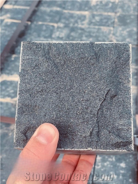 Ukrainian Basalt Black Moon Top Split Cubes