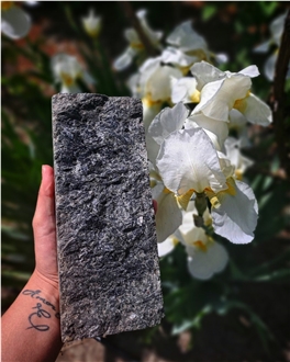Ukrainian Labradorite Blue Seven Oceans Split Top Cubes