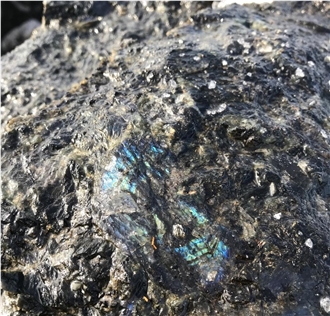 Ukrainian Labradorite Blue Seven Oceans Split Wall Stone