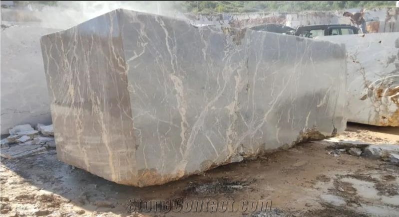 MCD Caramel Grey Marble Blocks