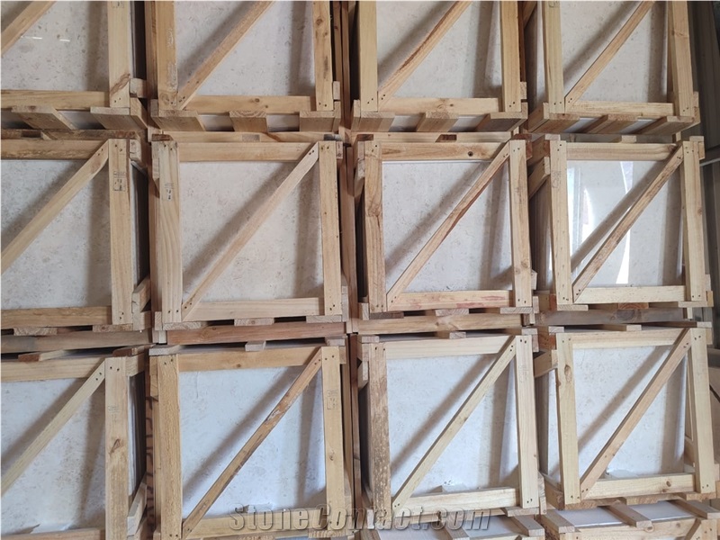 Omani Crema Light Marble Tiles