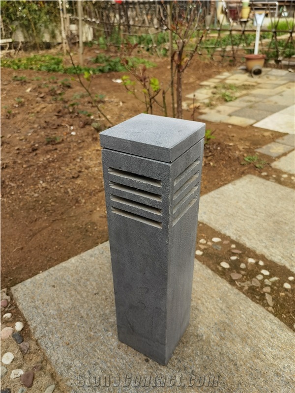 China Blue Stone Lamp Standard
