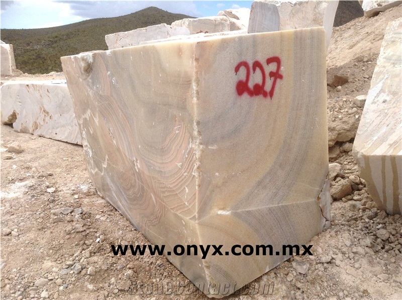 Miele Onyx Blocks, Mexico Yellow Onyx