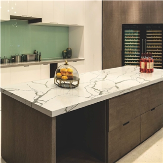 Calacatta Engineered Artificial Stone Quartz Slabs