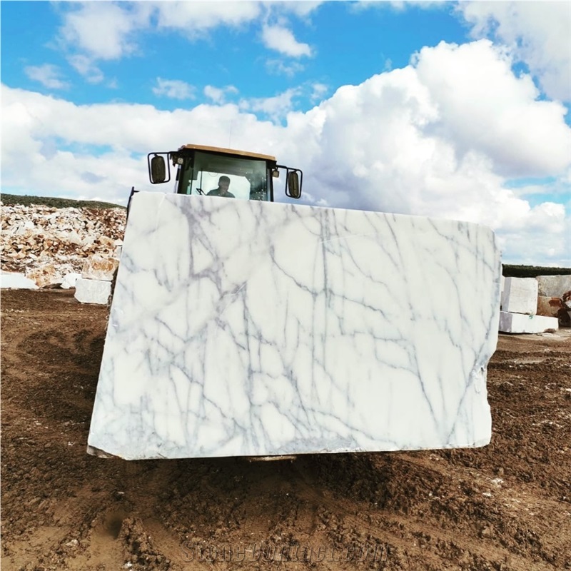Kocar White Marble Blocks