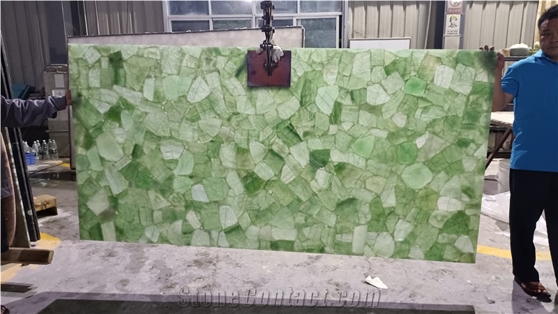 Green Translucent Crystal Fluorit Semiprecious Stone Slabs