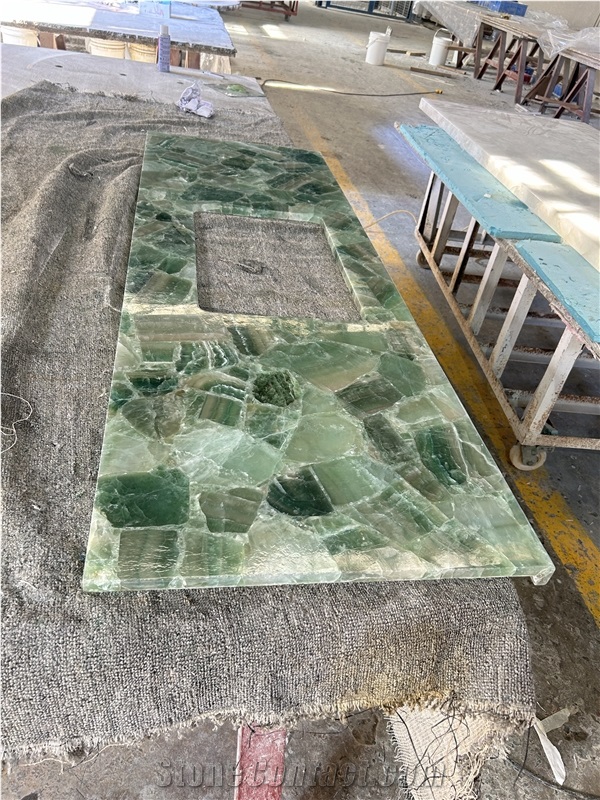 Green Translucent Crystal Fluorit Semiprecious Stone Slabs