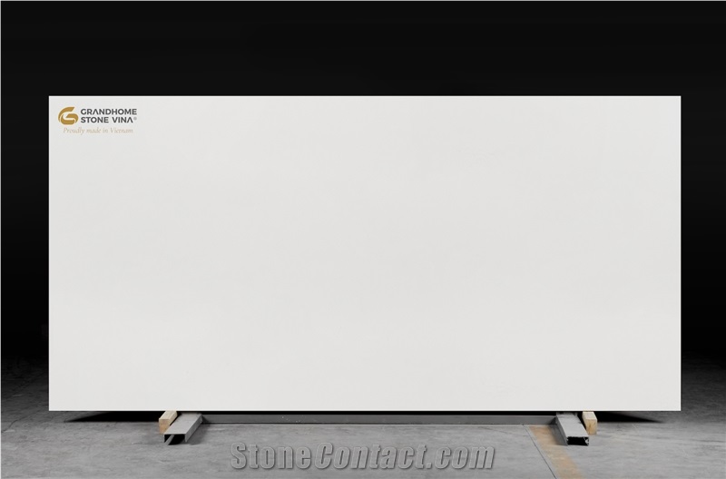 Moon White GSV 1102 Quartz Stone Slabs