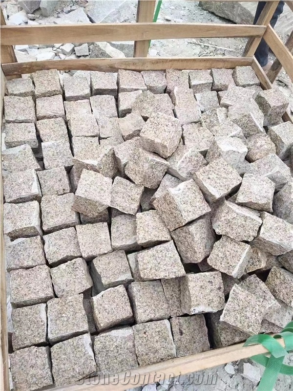 G682 Granite Golden Cristal Cube Stone, Paving Cobble Stone