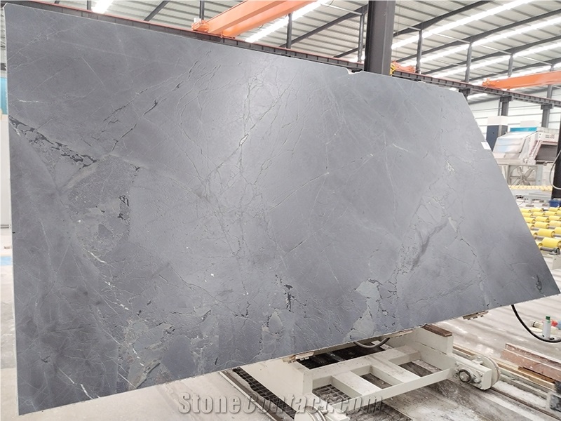 Negresco Quartzite Slab Leather Finish