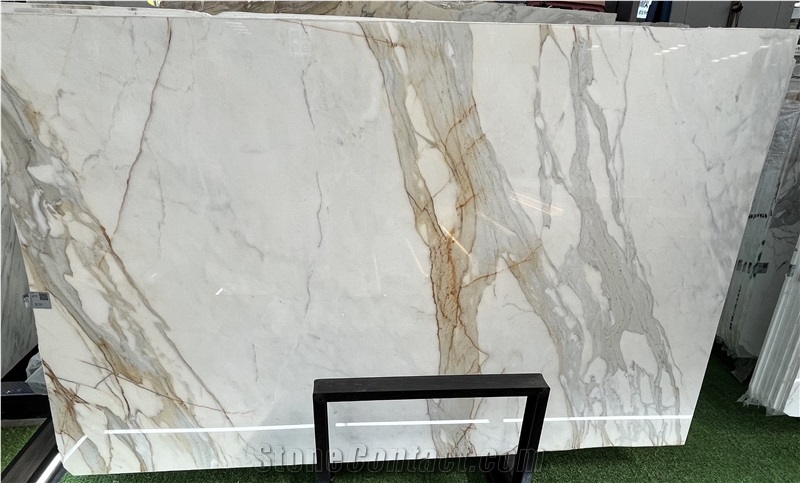 Calacatta Gold Marble Slabs