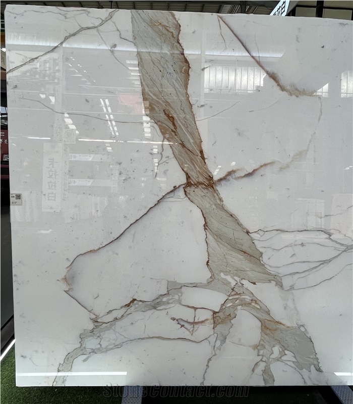 Calacatta Gold Marble Slabs