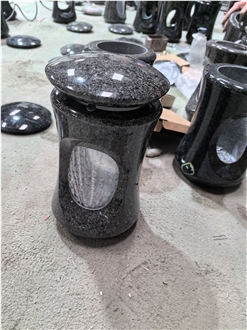 Round And Square Granite Monumental Lantern For Tombstone
