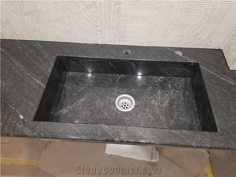 Pantera Grey Granite Slabs