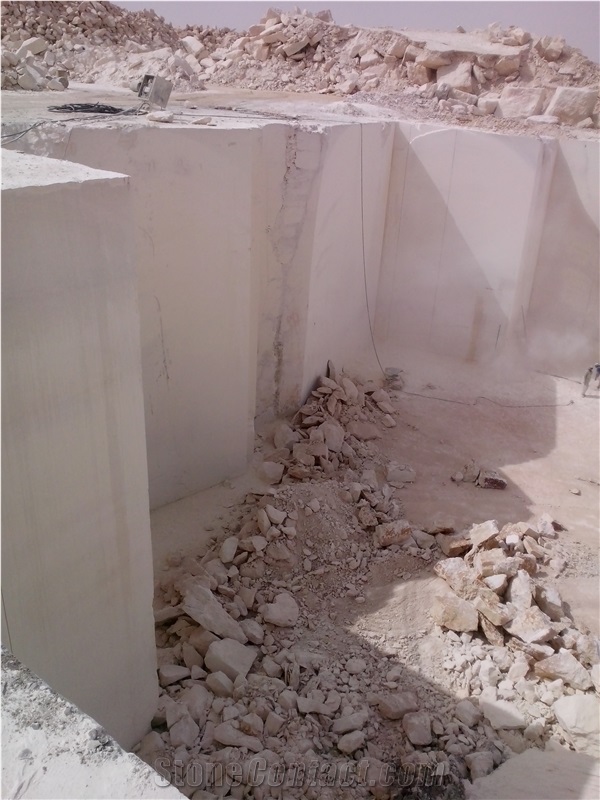 Zafarana Cream Marble Quarry