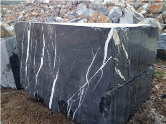 Pasha Black Marble Blocks