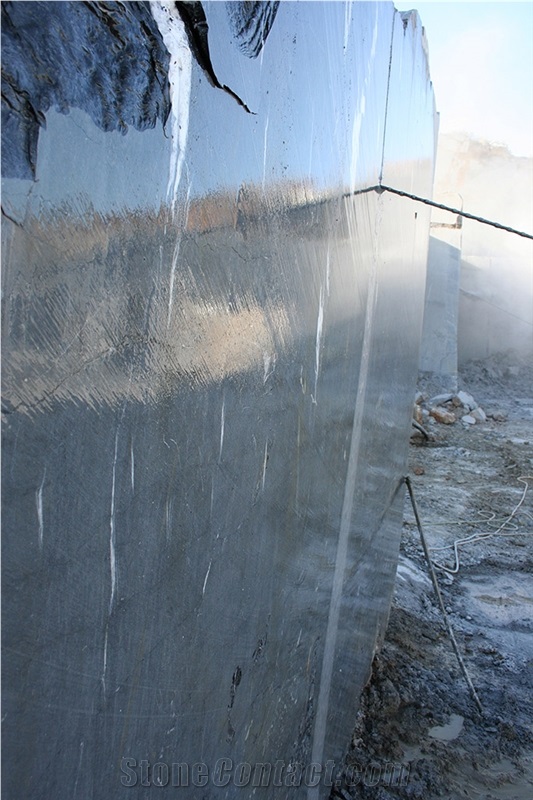 Pasha Black Marble Blocks