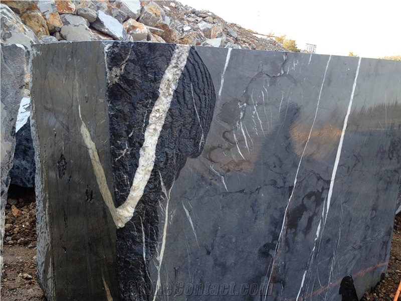 Pasha Black Marble Blocks