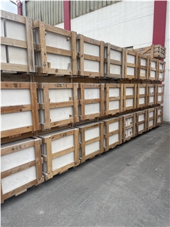 Moleanos LR Beige Limestone Tiles