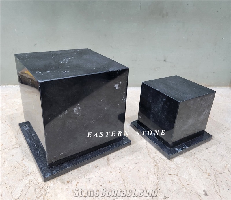 ARTISTIC FUNERAL URNS, CREMATION, ASH AND FOR PETS