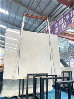 Beautiful Aran White Marble Slabs
