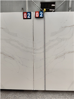 Calacatta Stone Premium Quality Gold Veins 5042 Quartz Slabs
