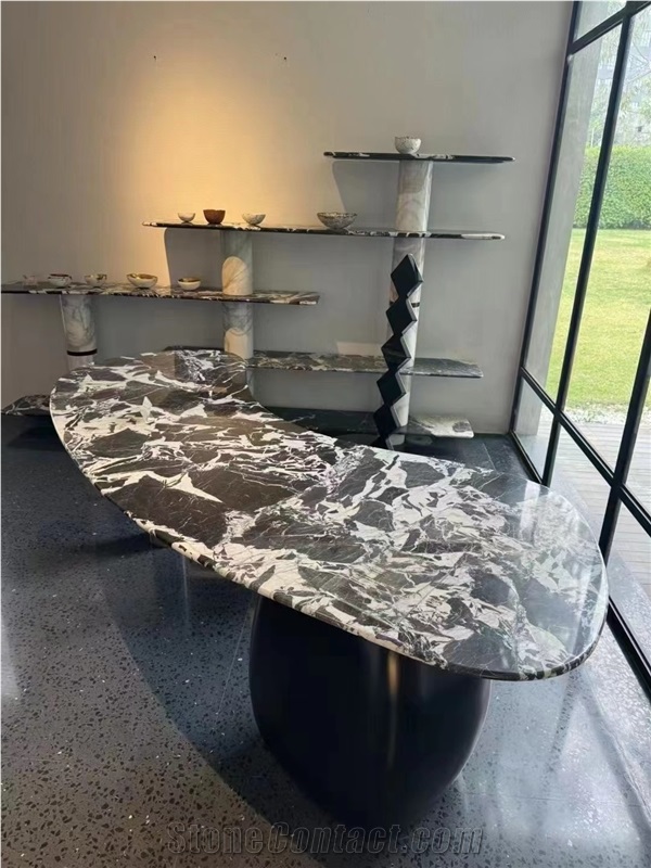 Oval Design Arabescato Marble Dining Table For 4 Seaters
