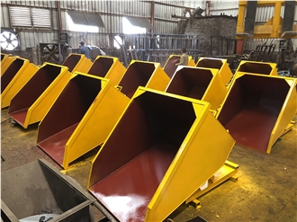 Collapsible Dumpster Bin Used By Forklift L